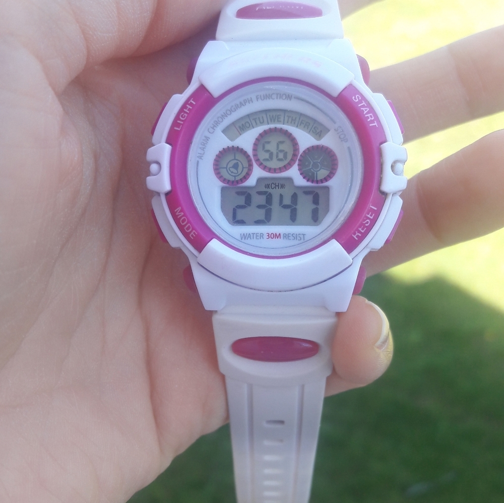 Watch - Picture 6 of 10